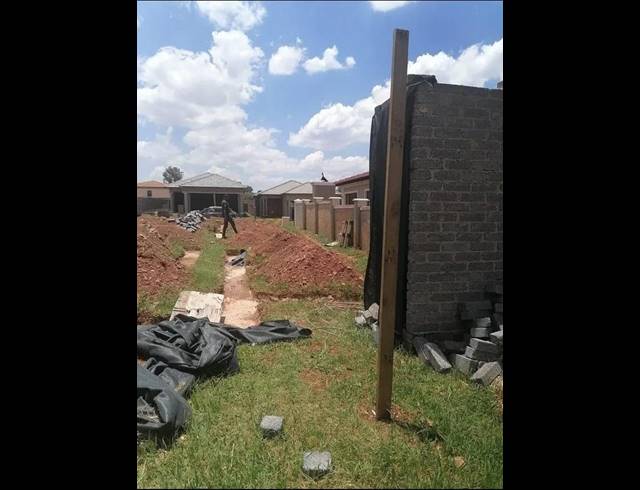 LAND FOR SALE IN MUNSIEVILLE SOUTH